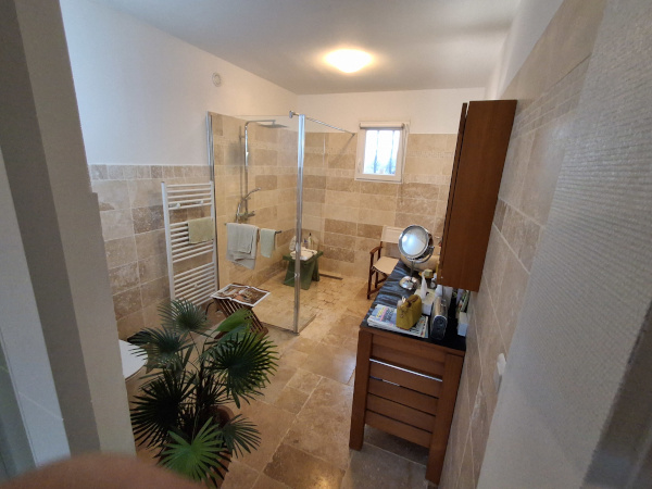 12-salle-de-bain-RDC-03